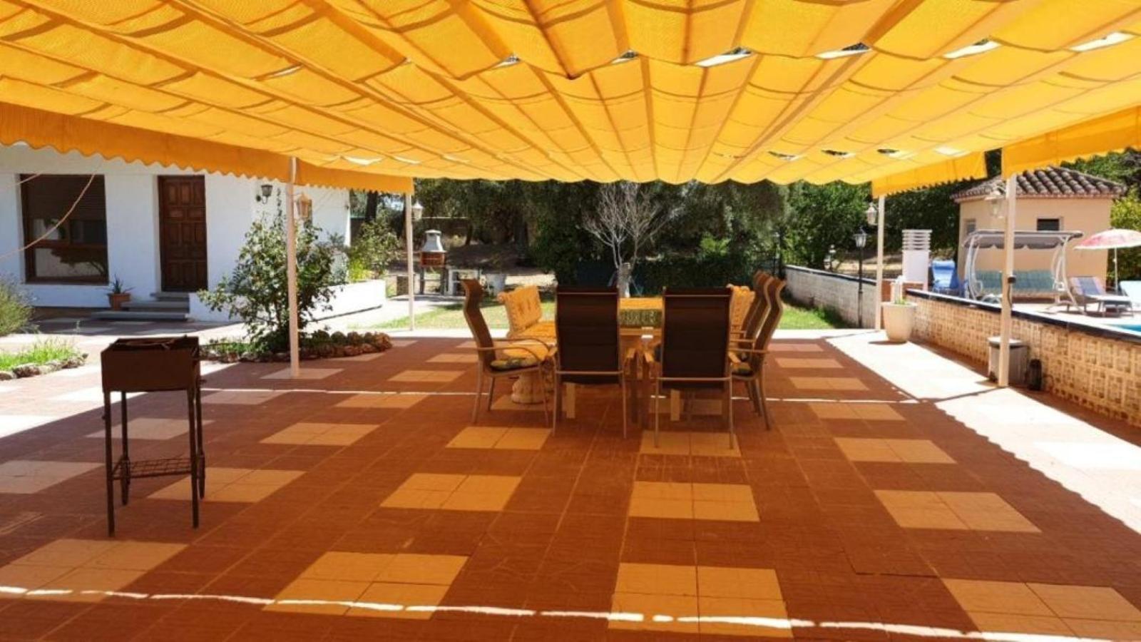 Las Arboledas Alojamiento Rural Baeza Exterior foto